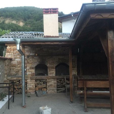Elenite Guesthouse Gotse Deltjev Exteriör bild
