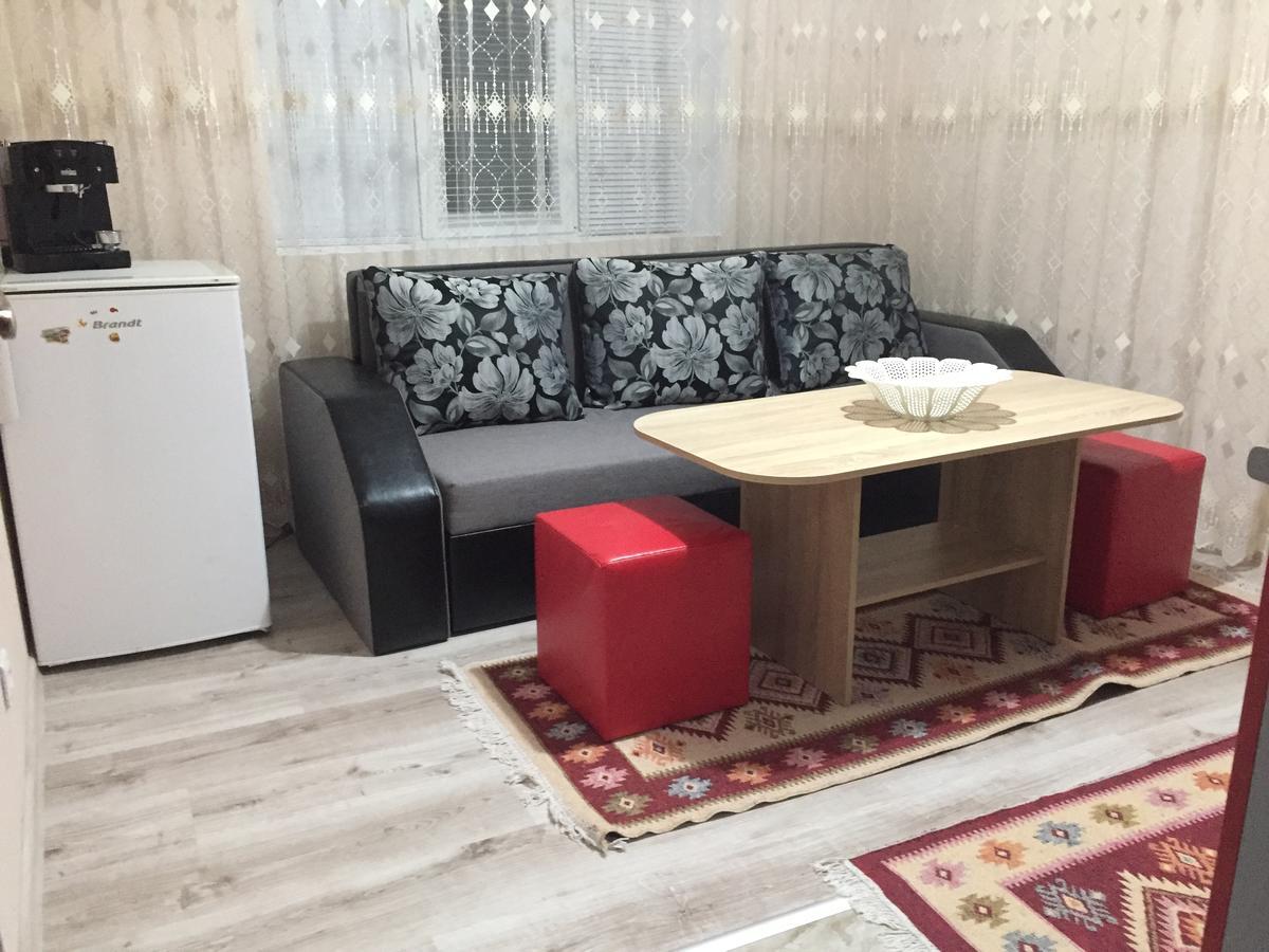 Elenite Guesthouse Gotse Deltjev Exteriör bild
