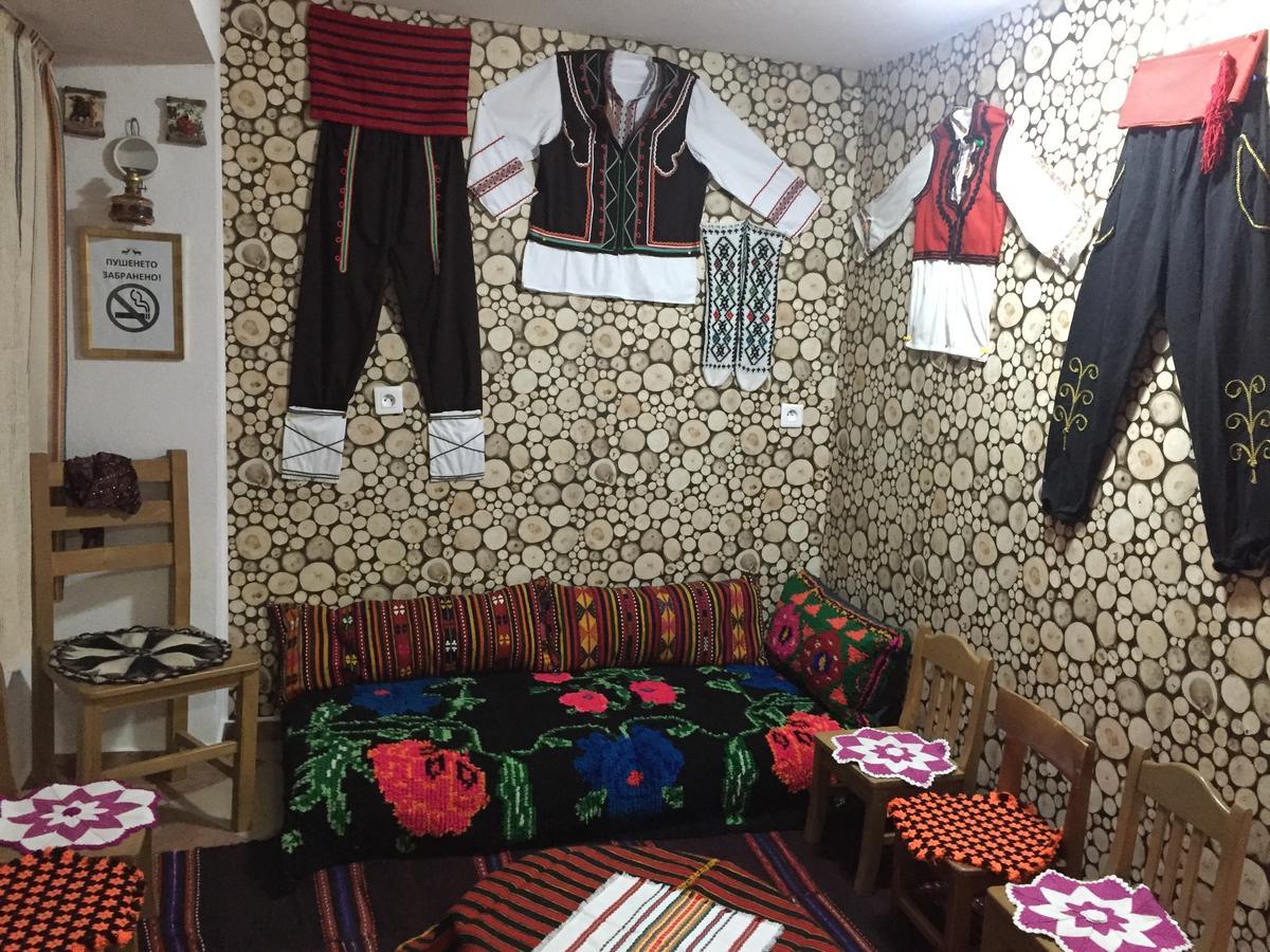 Elenite Guesthouse Gotse Deltjev Exteriör bild