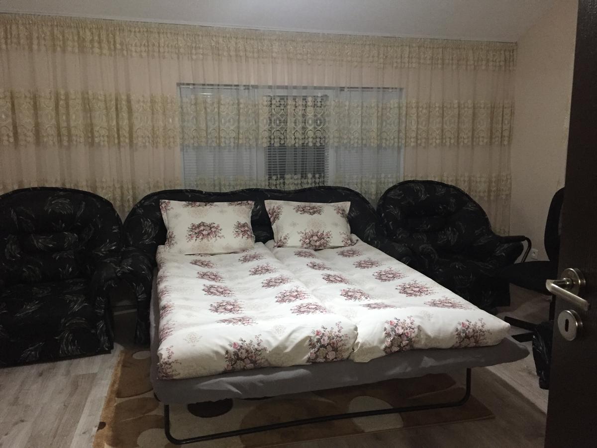 Elenite Guesthouse Gotse Deltjev Exteriör bild