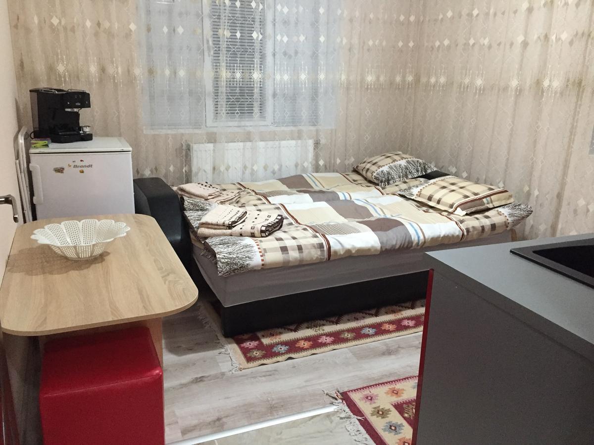 Elenite Guesthouse Gotse Deltjev Exteriör bild